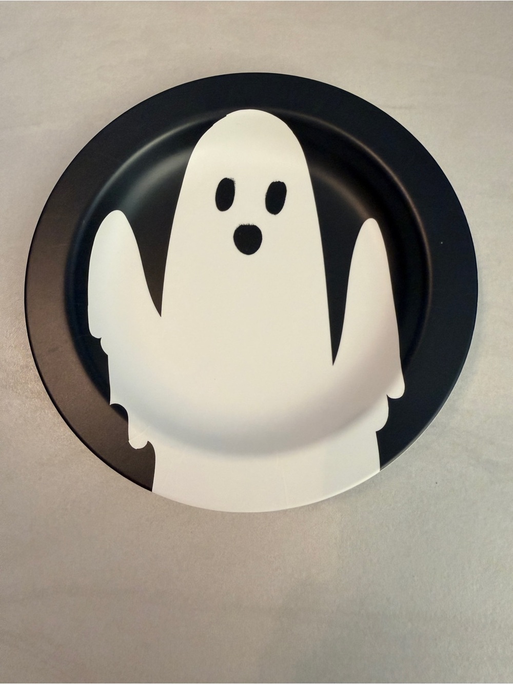 Set Of 4 Halloween Melamine Appetizer Plates Ghost Black & White 6” Hyde & Eek